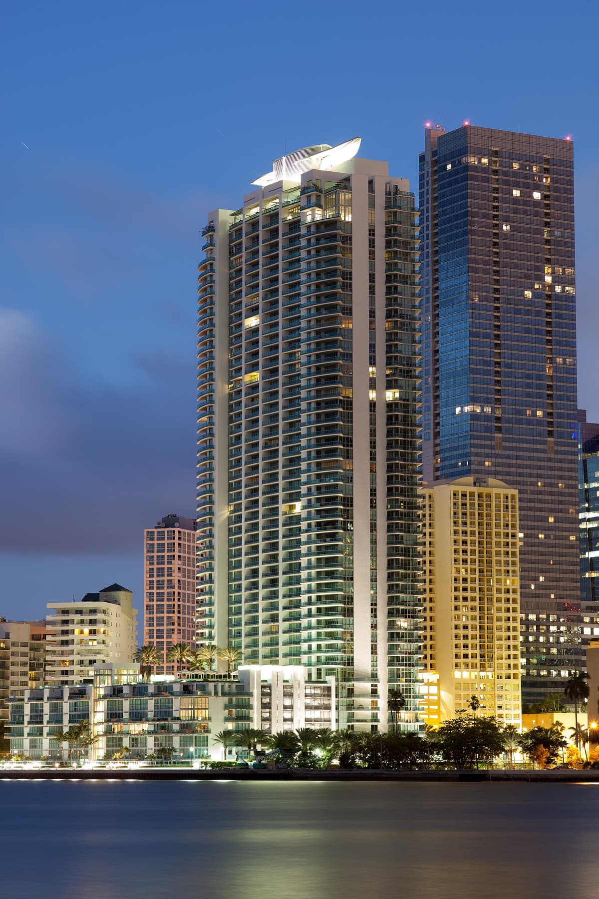 Art Plaza — Arts & Entertainment District, Miami
